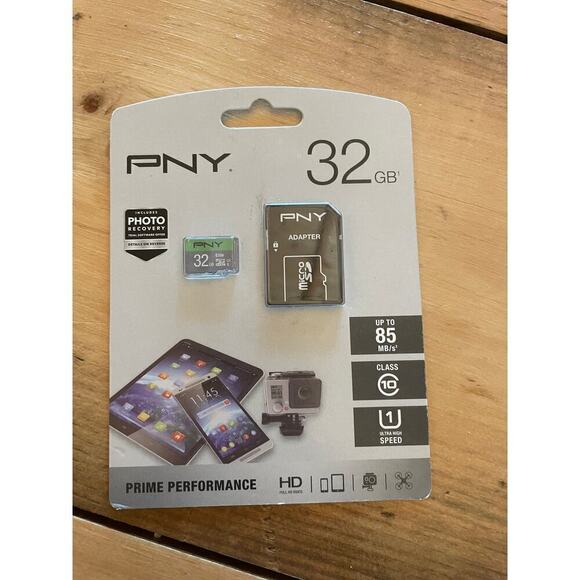 NEW! PNY technology 32gb memory card. - Picture 1 of 2